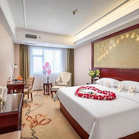 Vienna Hotel Guilin North Road Bagian luar foto
