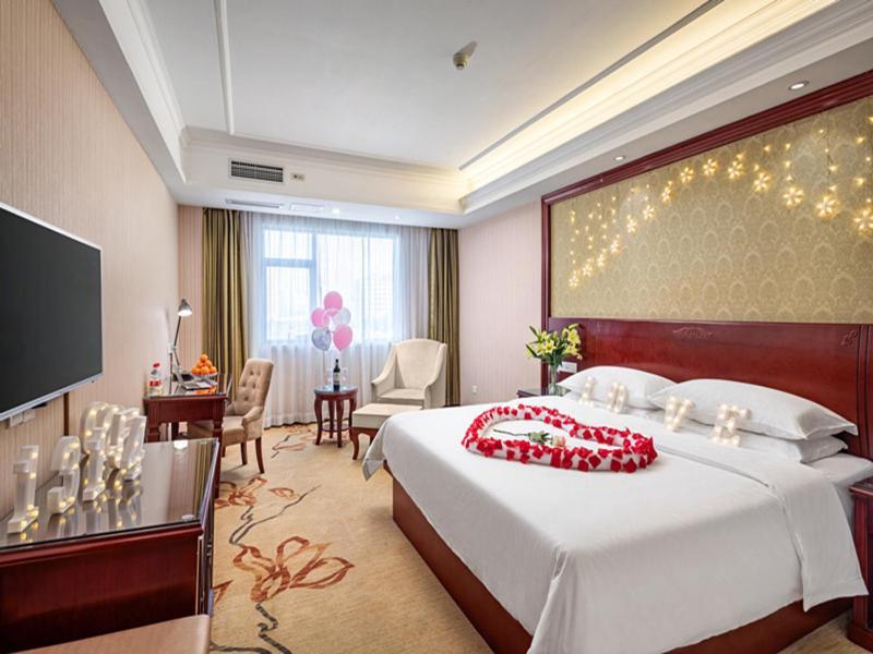 Vienna Hotel Guilin North Road Bagian luar foto